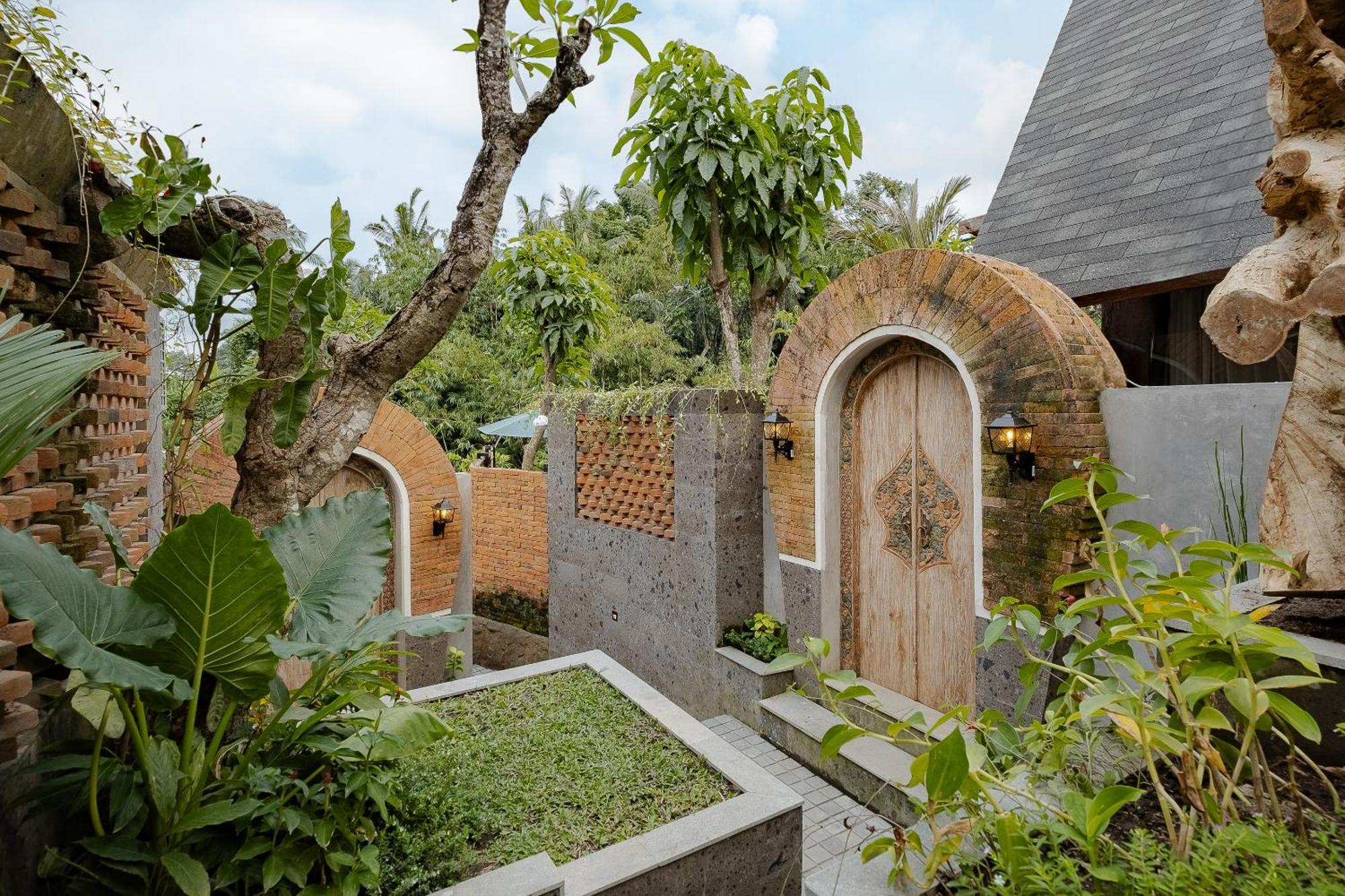 Agastya Ubud Villa Εξωτερικό φωτογραφία